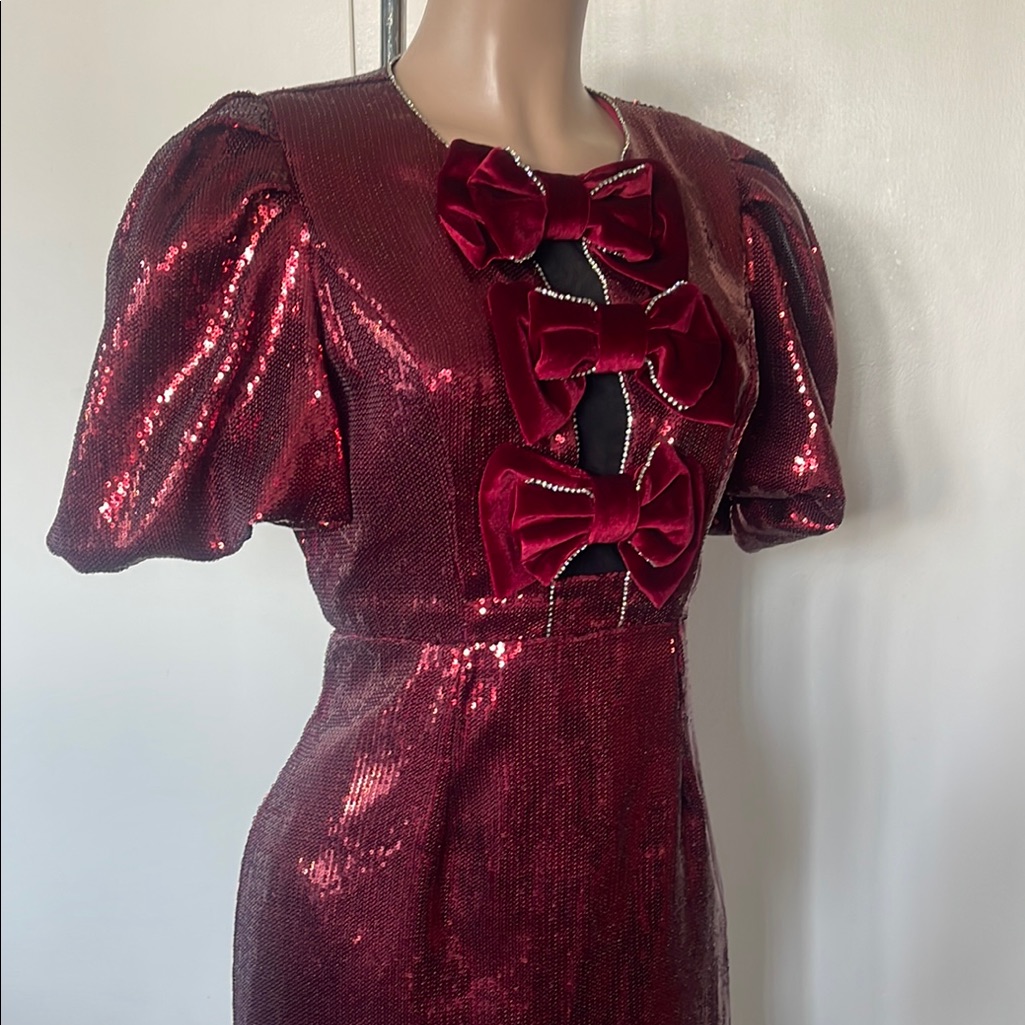 Laâ Ros . Whole Bodice Red Color (Burgundy ) Sequined Sz Lâ Women Mini Dress